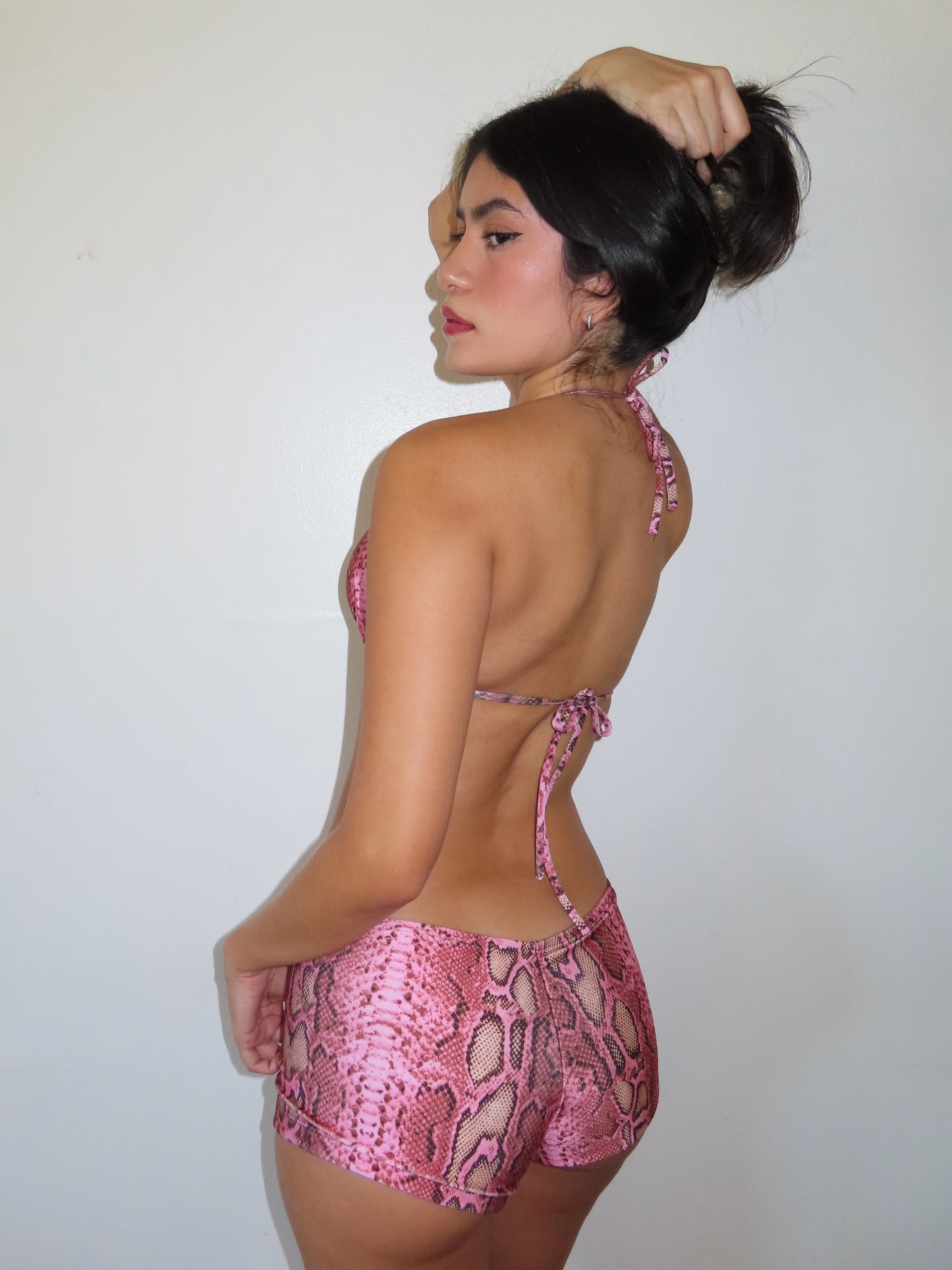 the slytherin swim shorts // pink