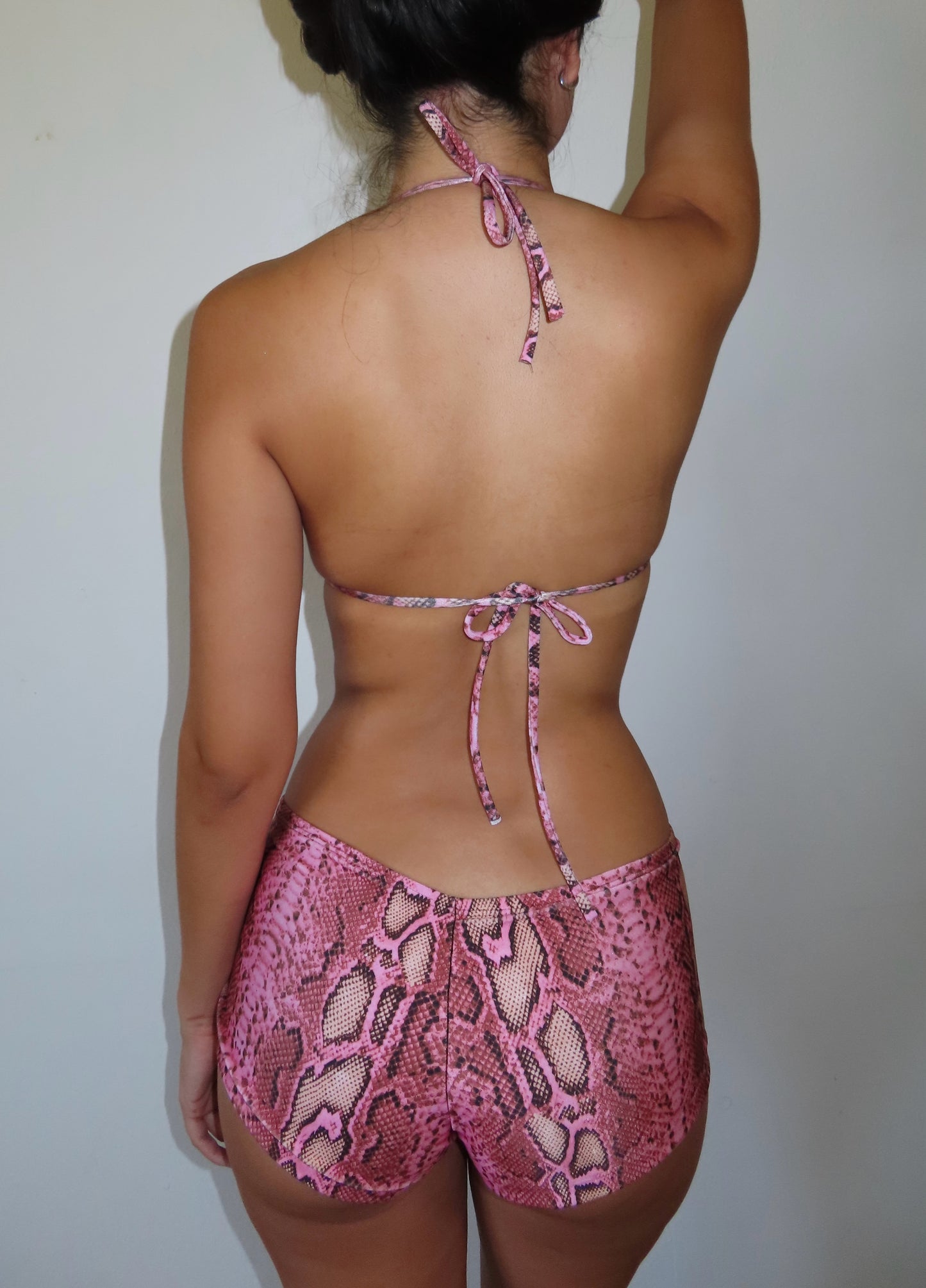 the slytherin swim shorts // pink