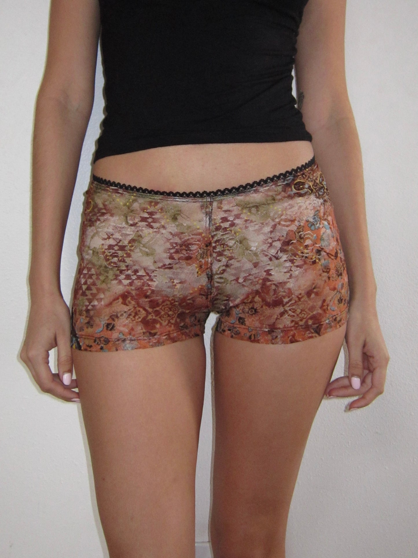 the emily shorts // cafe multi-print