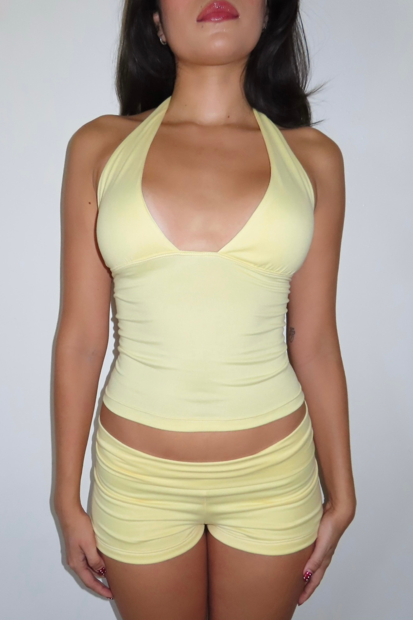 the soleil shorts // yellow