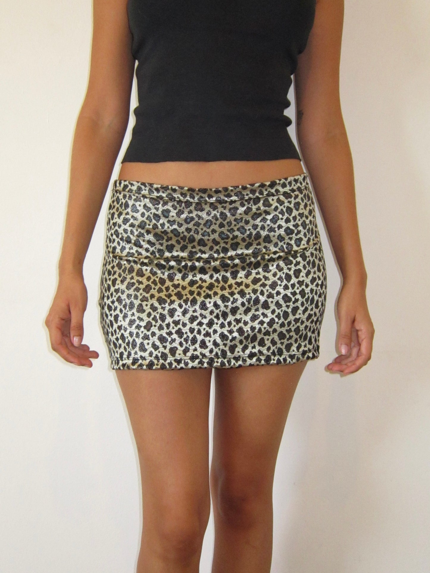 the iris mini skirt