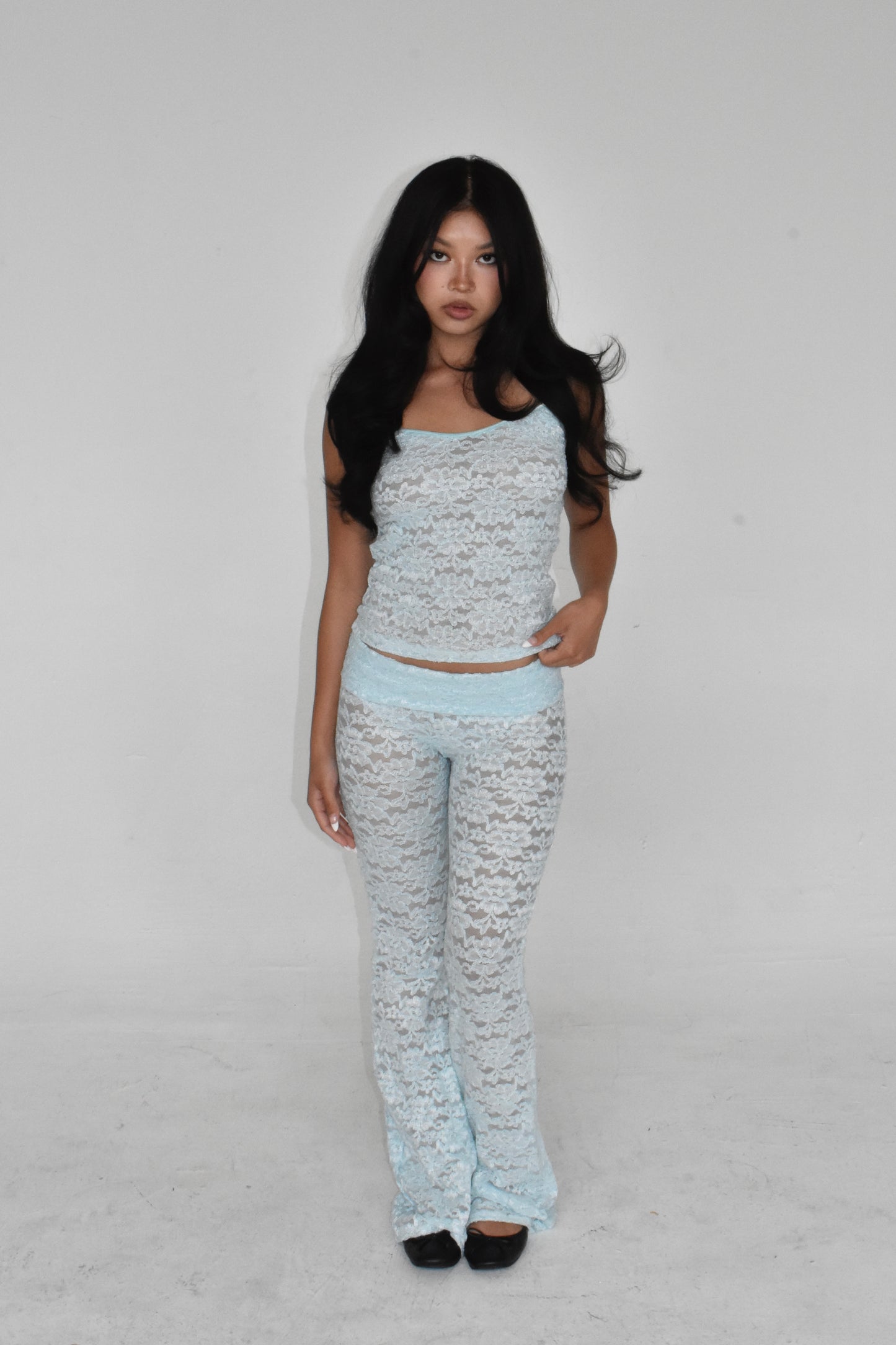 the serena pants // baby blue