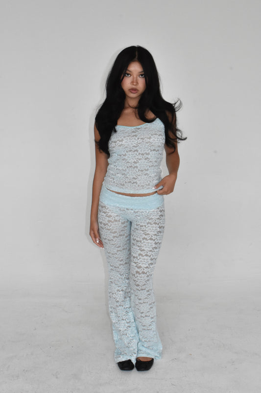 the serena pants // baby blue