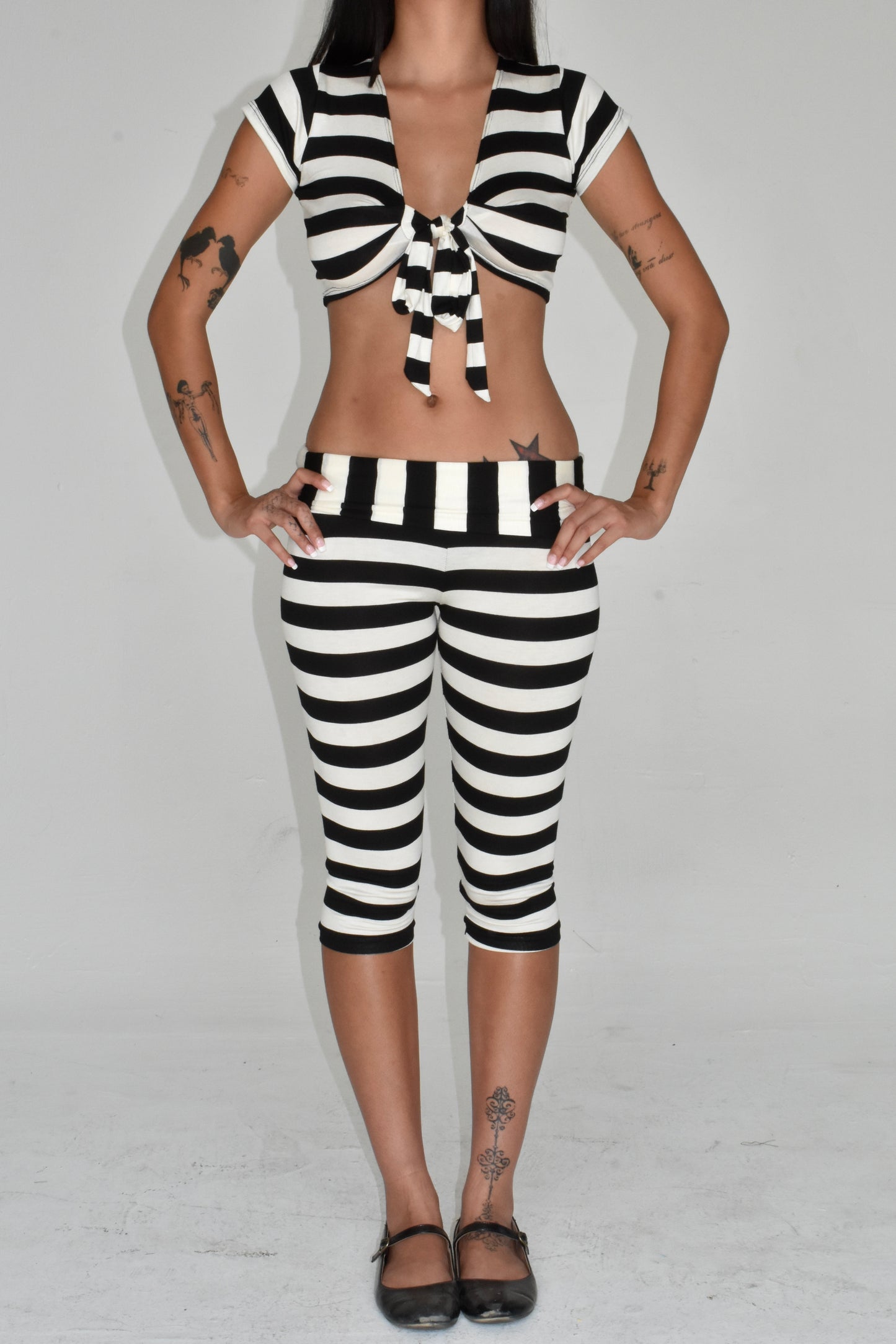 the stella capris // b&w stripe