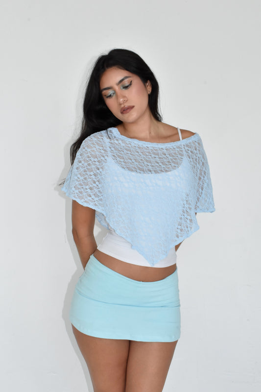 the sahara poncho // baby blue