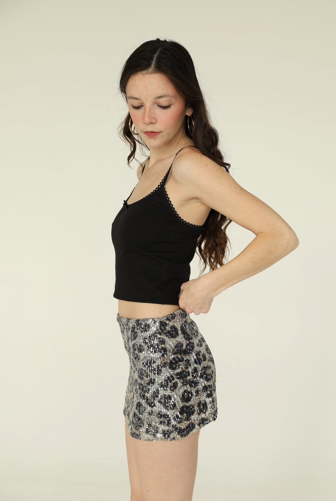 the leona mini skirt